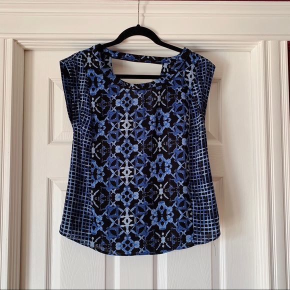 Floral Cutout Boxy Top, blue, size extra small - Picture 1 of 5